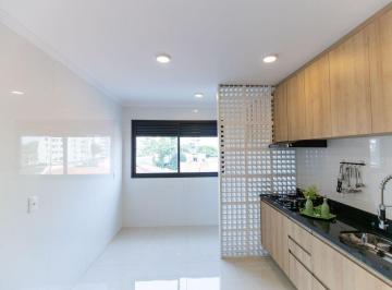 Casa de 3 quartos, São Paulo · Sobrado Residencial com 3 suítes - 140m² - Parada Inglesa ZN/SP.
