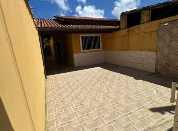Casa de 2 quartos, Itanhaém · Casa com 2 quartos e área gourmet em Itanhaém.