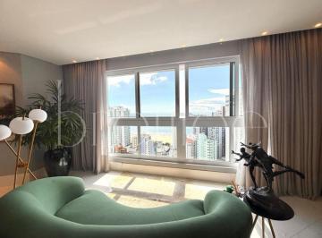 Apartamento de 3 quartos, Balneário Camboriú · APARTAMENTO COM VISTA MAR FINAMENTE MOBILIADO EM BALNEÁRIO CAMBORIÚ-SC PARA LOCAÇÃO ANUAL