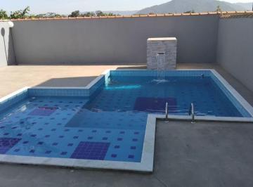 Casa de 2 quartos, Peruíbe · Casa em condomínio com piscina e 2 quartos em Mongaguá.