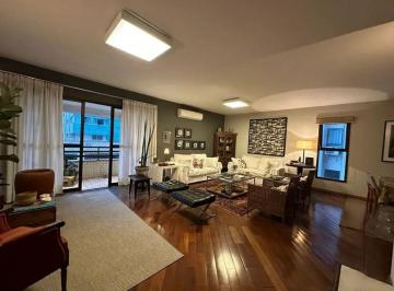 Apartamento de 3 quartos, Santos · Amplo apartamento à venda no bairro da Vila Rica com Varanda