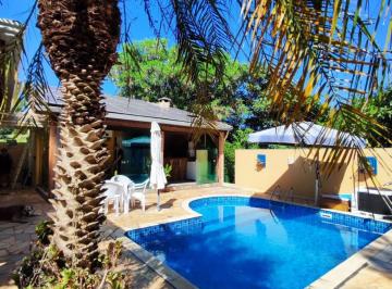 Casa de 3 quartos, Porangaba · Casa de Campo - Porangaba/SP - Energia Solar e Piscina Aquecida