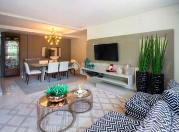 Casa · 179m² · 3 Quartos · 3 Vagas · Casa à venda no Córrego Grande com 3 suítes, lazer completo e cercada de natureza