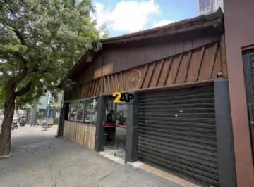 Comercial · 250m² · Ponto Comercial para Locação em Moema, São Paulo-SP: 3 Banheiros, 250m² de Área!