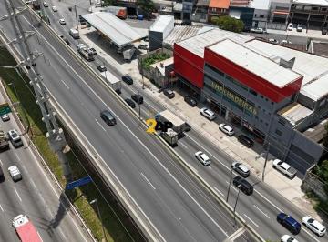 Comercial · 2000m² · 30 Vagas · Galpão Comercial à Venda em São Paulo-SP, Vila Anastácio 2.000,00 m², 10 Banheiros e 30 Vagas de Gar