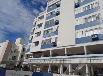 Apartamento · 45m² · 1 Quarto · 1 Vaga · Apartamento de 1 quarto com 45m² e garagem na Carvoeira.