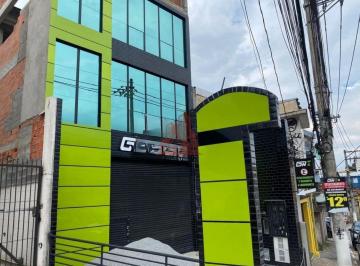 Comercial · 585m² · 2 Quartos · 35 Vagas · Salão comercial para locação no Centro de Cotia ao lado do Hospital NotreDame