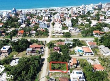 Terreno · 300m² · Oportunidade no Mariscal! Terreno 300m² a 450m da praia