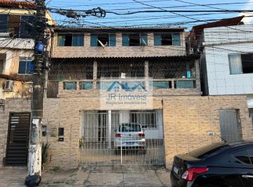 Casa Principal - Fachada · Duas Casas à Venda, sendo um Principal e outra Fundo com 2 Pavimentos - Roma - Salvador - BA.