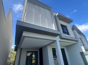 Casa · 200m² · 3 Quartos · 3 Vagas · Casa Beira Mar - Porto Belo SC