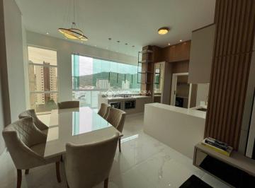 Apartamento · 127m² · 3 Quartos · 2 Vagas · Apartamento à venda no Centro de Itapema