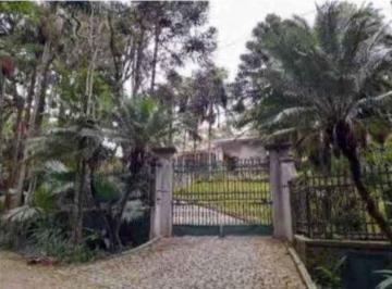 Casa en Leilão de 4 quartos Chácara Flora · Casa com 943m² de metragem construída e 2998m² de metragem do terreno, Chácara Flora/SP