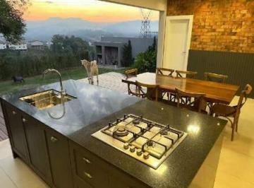 Casa · 212m² · 3 Quartos · 2 Vagas · Casa Alto Padrão no bairro Dom Joaquim
