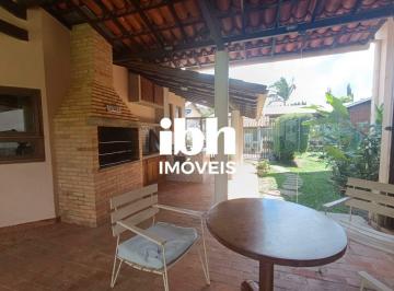 Casa · 670m² · 5 Quartos · Casa à Venda no Condomínio Retiro das Pedras com 3 Suítes 670m²