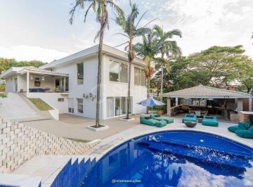 Casa · 510m² · 5 Quartos · 4 Vagas · Casa de alto padrão para alugar no Condomínio Estância Marambaia em Vinhedo – 3 suítes, conforto e e