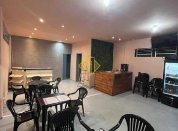 Comercial · 90m² · 1 Quarto · 4 Vagas · Ponto Comercial em Toledo-PR