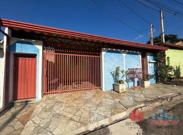 Casa · 154m² · 3 Quartos · 2 Vagas · Casa térrea á venda próximo ao Centro de Vinhedo SP