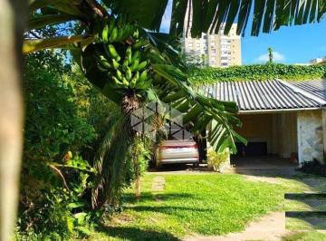 Casa · 158m² · 3 Quartos · 3 Vagas · #Casa com 3 quartos, suite, garagem  e amplo pátio na Cidade Baixa#