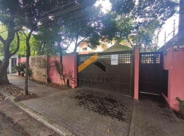 Casa · 459m² · 4 Quartos · 5 Vagas · Casa no Caxingui - Venda e Locação