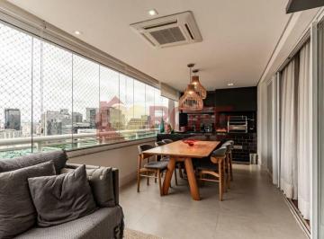 Apartamento · 147m² · 3 Quartos · 3 Vagas · Apto de 147m², 3 dormitórios, 3 suites e 3 vagas.