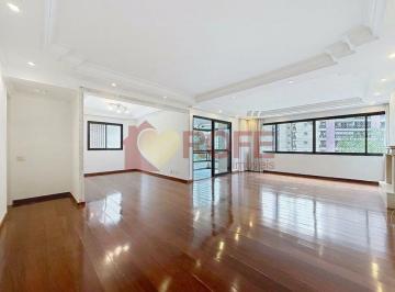 Apartamento · 162m² · 4 Quartos · 3 Vagas · Apto com 4 dorms 3 suítes 3 vagas 162m² à venda em Moema fora da rota dos aviões