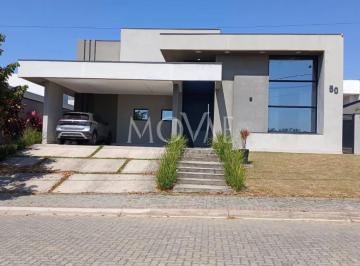 Casa · 540m² · 3 Quartos · 4 Vagas · Térrea em Condomínio de alto padrão