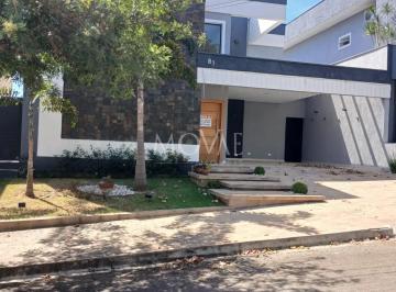 Casa · 300m² · 3 Quartos · 4 Vagas · Térrea com Piscina em Condomínio