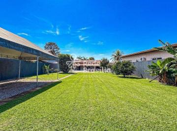 Casa · 100m² · 1 Quarto · 4 Vagas · Casa em condomínio fechado à venda no Condomínio Estância Jardim Botânico.