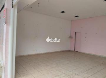 Comercial · 42m² · 1 Vaga · Loja disponível para locação no bairro Martins em Uberlândia-MG.