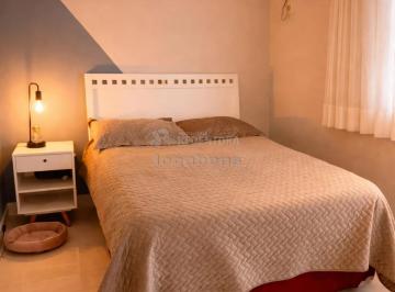 Casa · 160m² · 3 Quartos · 2 Vagas · Sobrado perfeito!