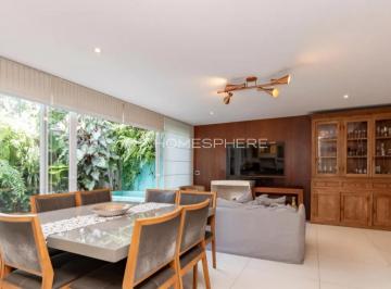 1 · Casa de Condomínio com 273 m², 4 quartos sendo 4 suítes à venda no bairro Jardim Cordeiro.
