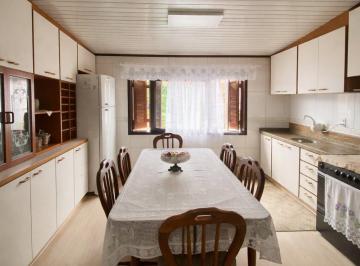 Casa · 3 Quartos · 1 Vaga ·
Casa à venda no bairro Bela Vista