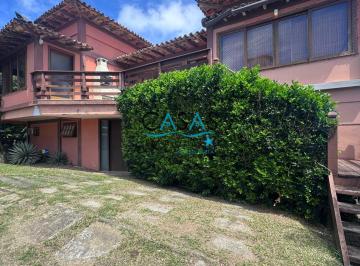 Casa · 300m² · 4 Quartos · 3 Vagas · Ótima casa 4 quartos com vista panorâmica para a Praia de Manguinhos e acesso a Praia de Geribá à ve