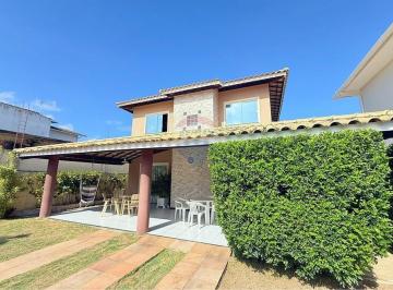 Casa · 200m² · 5 Quartos · 2 Vagas · Casa à Venda em Lauro de Freitas Bahia