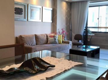Apartamento · 80m² · 3 Quartos · 28 Vagas · Apartamento Reformado com 3 Quartos e Vislumbre do Mar em Boa Viagem – 500m da Praia