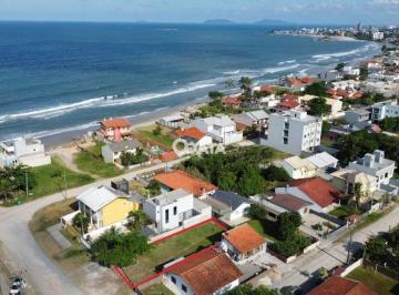 Terreno · 360m² · Terreno à venda no bairro Cambiju - Itapoá/SC