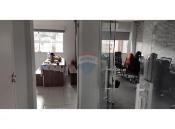 Comercial · 324m² · 6 Vagas · Prédio Comercial IDEAL no Macedo