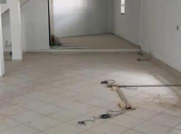 Comercial · 110m² · Alugue Salão Comercial em Vila Alpina  -  São Paulo