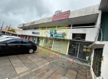 Comercial · 35m² · 1 Vaga · Loja em Olinda Casa Caiada ,salão, copa, wc privativo, há 30 segundos do mar
