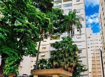 Apartamento · 210m² · 3 Quartos · 2 Vagas · Apartamento com uma área de 210 m²