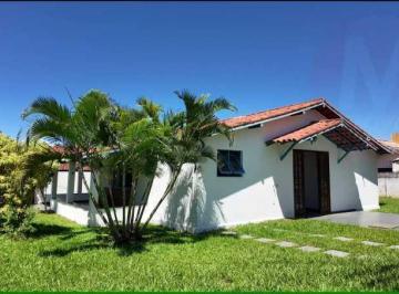 Casa · 112m² · 4 Quartos · Linda Casa em Condomíno na Lagoa