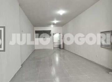 Comercial · 151m² · Loja :  / Comercial / Centro