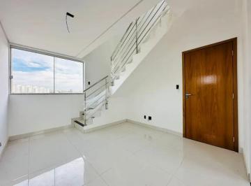 rwt8wmk2ownjmtrmmwq1mdzl_md · Cobertura à Venda no bairro Santa Mônica, 2 Quartos, Terraço com Vista e 1 Vaga.