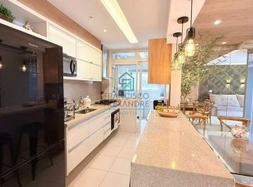tpgrusg2ownkntq2y2m1mzy3_md · Apartamento frente mar em Bertioga-SP
