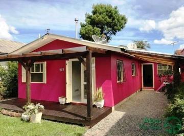 60_59yviw2odg3otuzotc4zjzi_md.jpg · Casa com 3 quartos, 119,00m², à venda em Canela, Palace Hotel