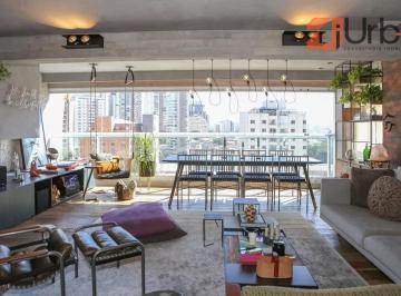 Apartamento · 123m² · 2 Quartos · 3 Vagas · Apartamento exclusivo à venda na Pompéia com 123m², 2 suítes, 3 vagas próximo ao Shopping Bourbon