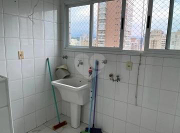 Apartamento · 204m² · 4 Quartos · 2 Vagas · Apartamento com 4 quartos à venda em Indianópolis - SP