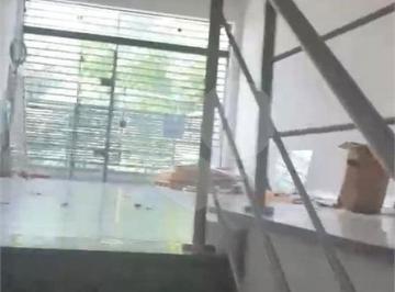 Comercial · 165m² · Prédio inteiro à venda em Vila sabrina - SP
