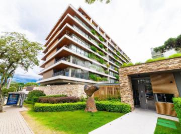 Apartamento · 158m² · 3 Quartos · 3 Vagas · Apartamento de Alto Padrão com 3 Suítes no Ahú - Espaço, Conforto e Exclusividade