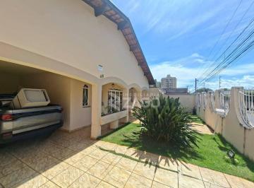 182bc9b736a00e2c0ea30ba837c936d553c2e95d · Casa com 3 dormitórios à venda, 251 m² por R$ 900.000,00 - Mercês - Uberaba/MG